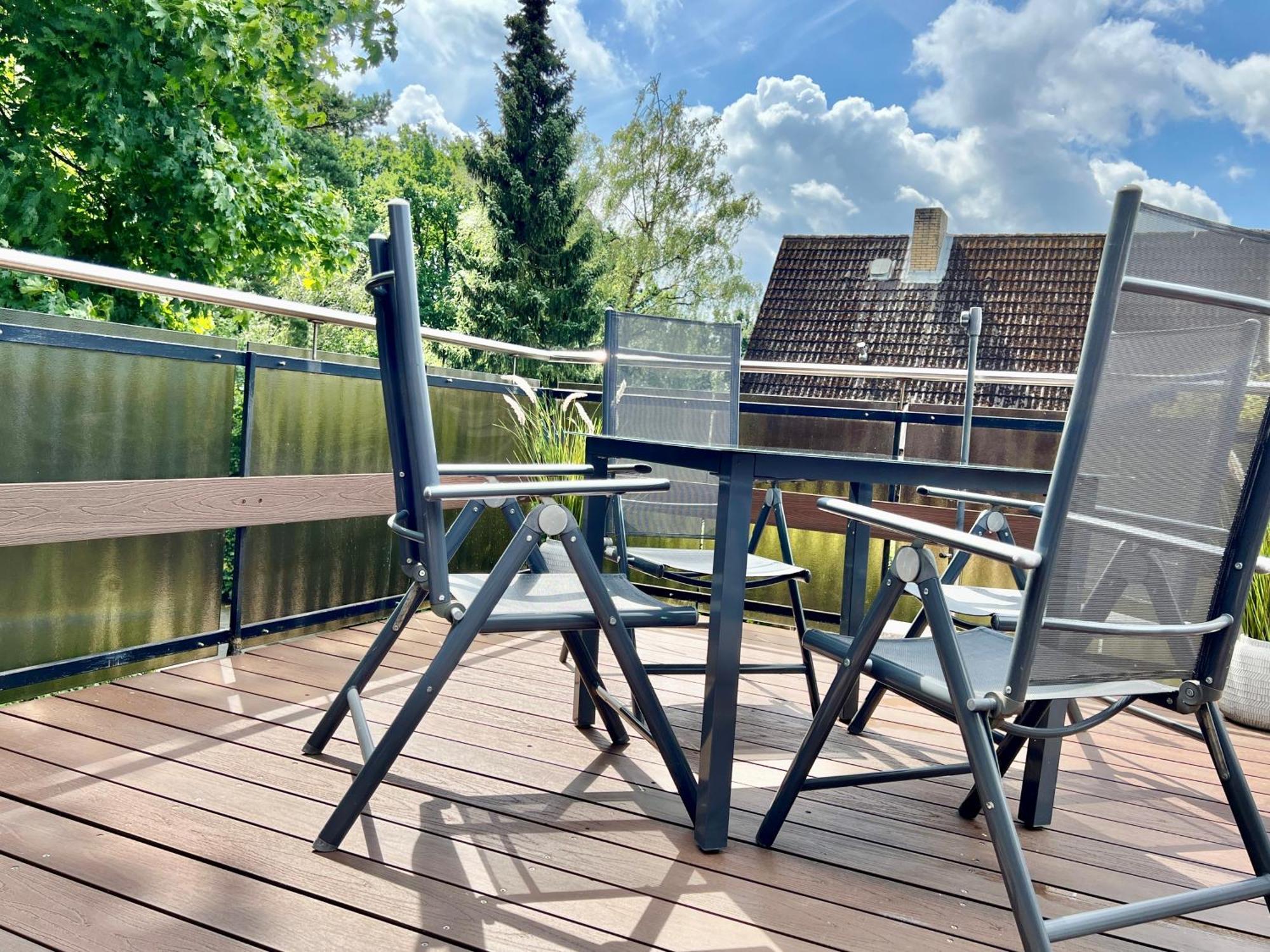 Peedy'S Luxurioese 60M² Wohnung Mit Balkonterrasse شتاده المظهر الخارجي الصورة